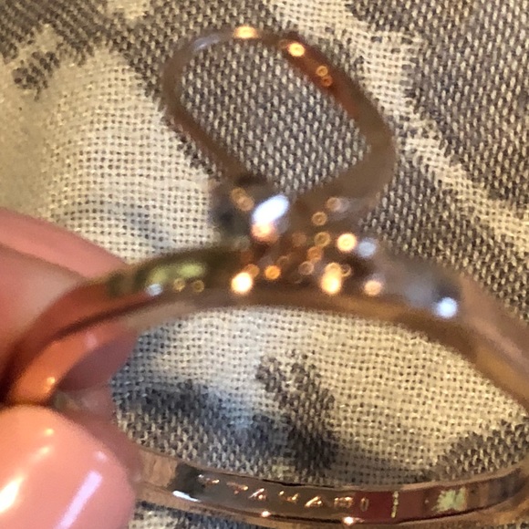 T Tahari Rose Gold Earrings - Picture 3 of 5